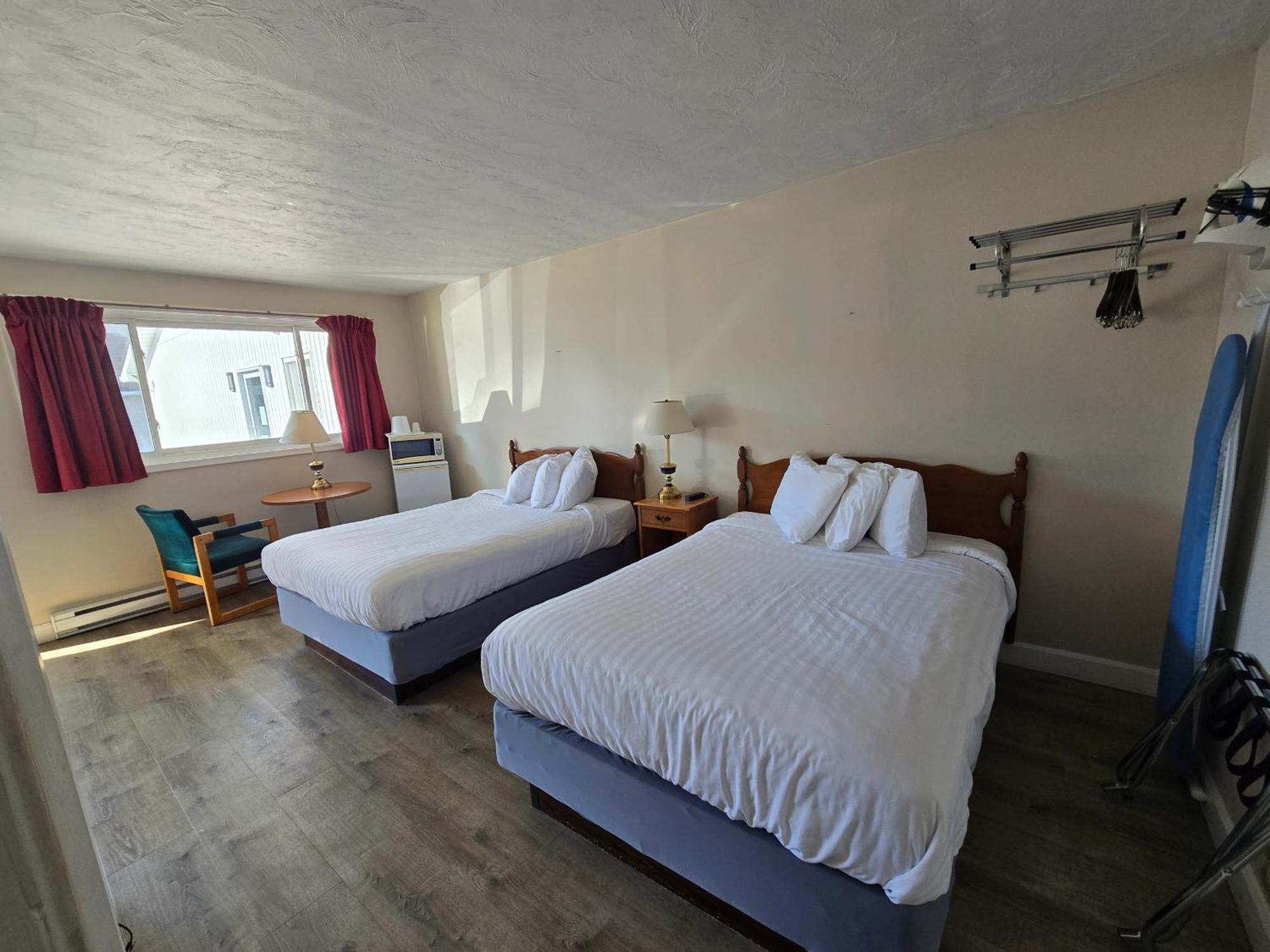 Travelodge By Wyndham פורט אלגין מראה חיצוני תמונה