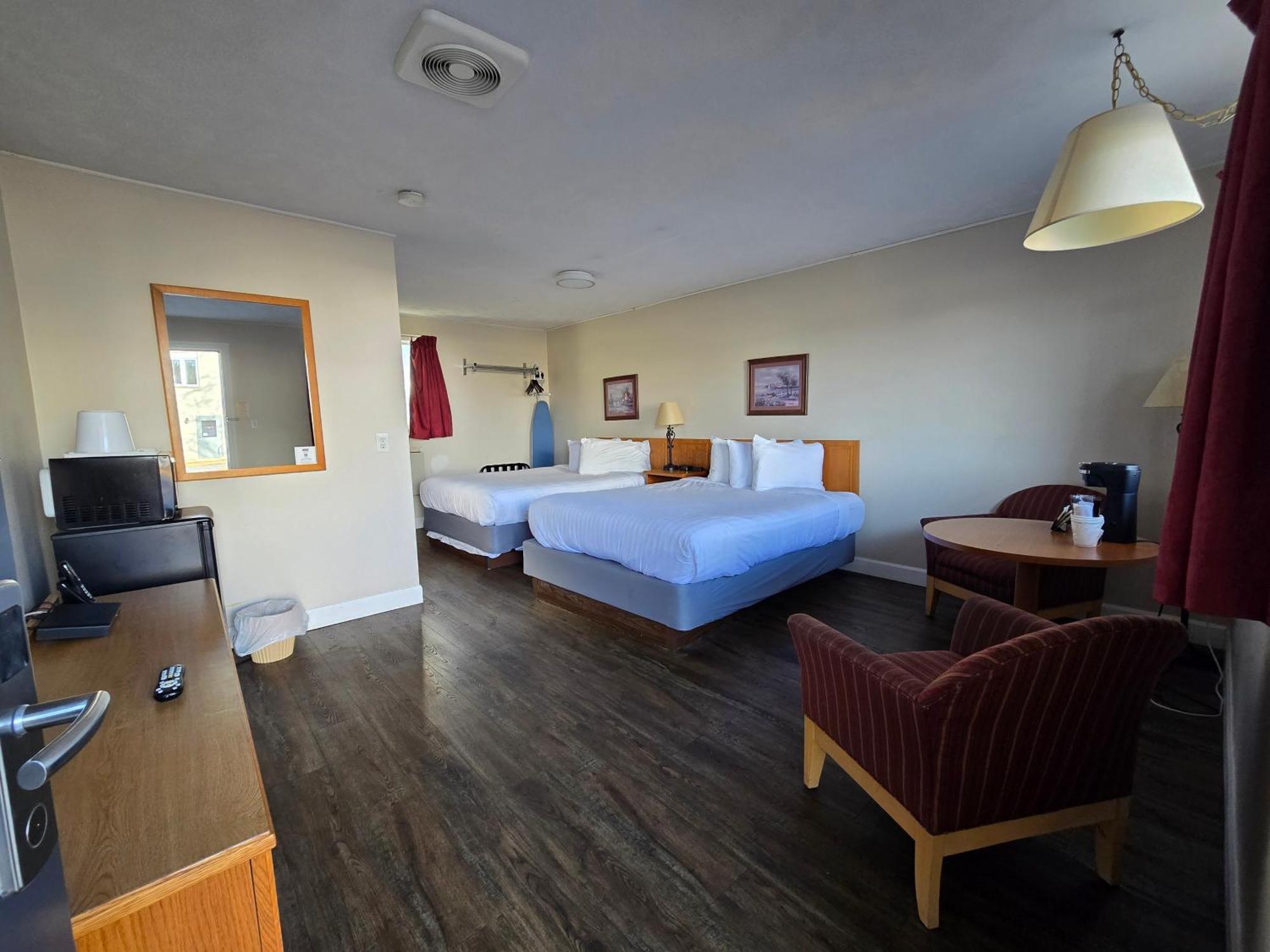 Travelodge By Wyndham פורט אלגין מראה חיצוני תמונה