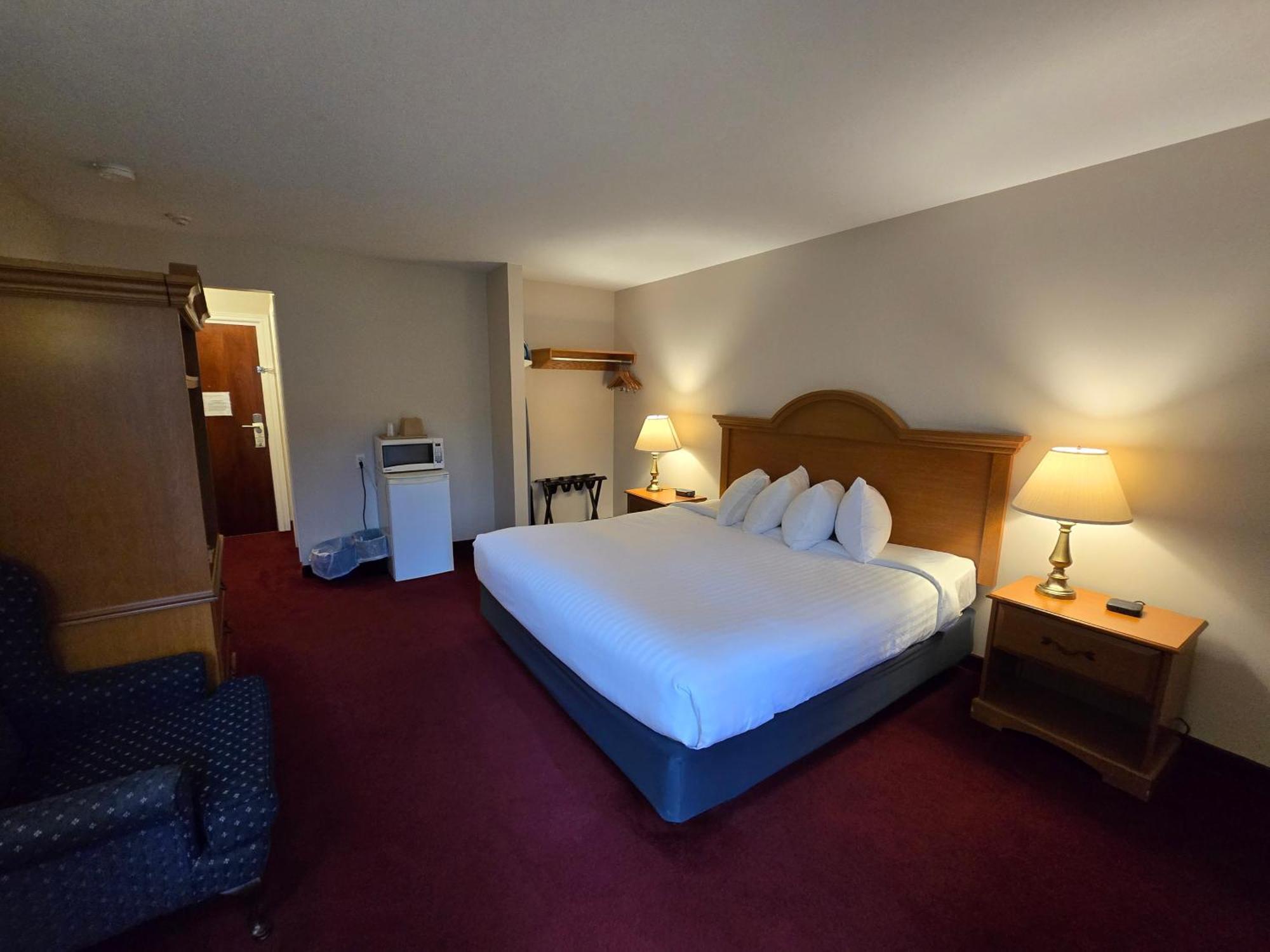 Travelodge By Wyndham פורט אלגין מראה חיצוני תמונה